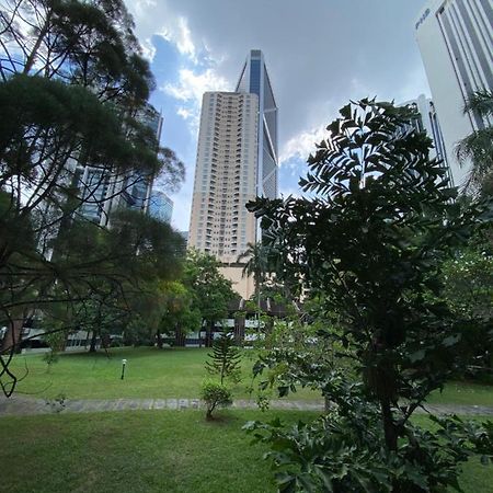 Klcc Studio One Bedroom Kuala Lumpur Extérieur photo